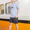 Camiseta con parche de Chuck, tallas asiáticas «Armory Blue»