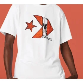 Camiseta de manga corta con logo de calavera Chuck Taylor, tallas asiáticas «Blanco» Camiseta de manga corta con logo de calavera Chuck Taylor, tallas asiáticas «Blanco»