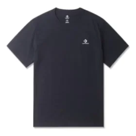 Camiseta Go-To con estrella bordada y diseño en forma de V, corte estándar, tallas asiáticas, «Negro» Camiseta Go-To con estrella bordada y diseño en forma de V, corte estándar, tallas asiáticas, «Negro»