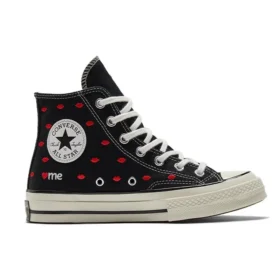 Chuck 70 Embroidered Lips High «Love Me – Black»