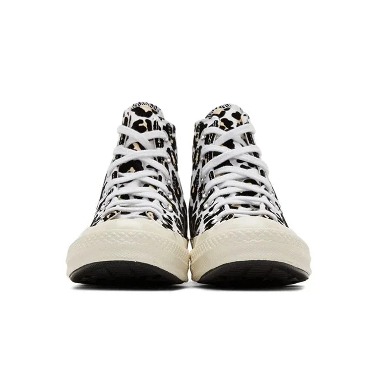 Chuck 70 Hi «Logo Play – Desert Ore» Chuck 70 Hi «Logo Play – Desert Ore»