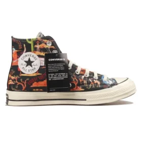 Chuck 70 High «Twisted Resort – UFO Crash Site»