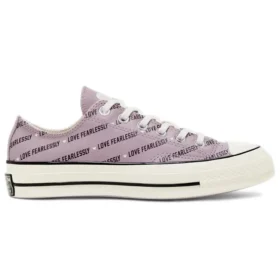 Chuck 70 Low «Love Fearlessly»