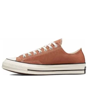 Chuck 70 Low «Mineral Clay»