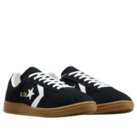Chuck Taylor All Star Classic Trainer Suede «Negro»