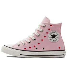 Chuck Taylor All Star High «Embroidered Hearts»