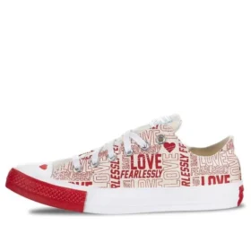 Chuck Taylor All Star Low «Love Fearlessly»