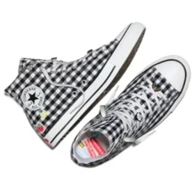 Converse x Hello Kitty And Friends Chuck Taylor All Star Picnic «Negro, blanco y rosa»