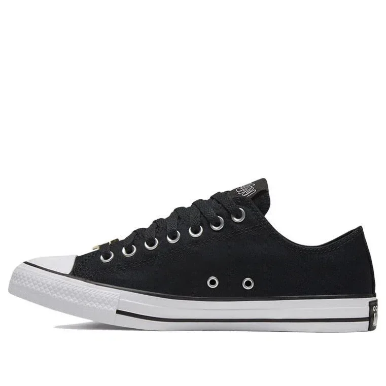 Converse x Scooby-Doo Chuck Taylor All Star Low «Mystery-Solving Gang» Converse x Scooby-Doo Chuck Taylor All Star Low «Mystery-Solving Gang»
