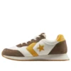Omega Trainer «Egret Grounded Sunny Angle»