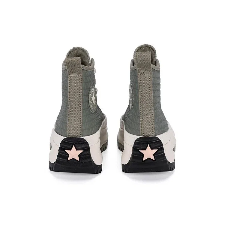 Run Star Hike High «Alt Exploration – Light Field Surplus» Run Star Hike High «Alt Exploration – Light Field Surplus»
