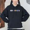 Sudadera con capucha de punto bordada con letras en colores contrastantes, color negro